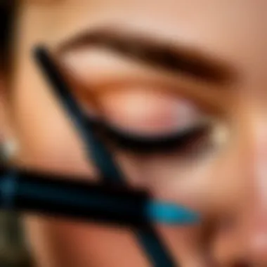 Notable Kolay Eyeliner Çekme Yöntemi: Adım Adım Rehber Notable Kolay Eyeliner Çekme Yöntemi: Adım Adım Rehber