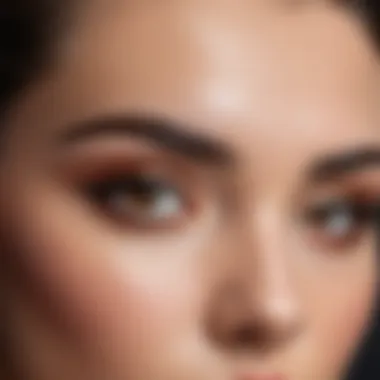 Rounded Brow for Heart-Shaped Face Rounded brow shape designed to highlight heart-shaped faces